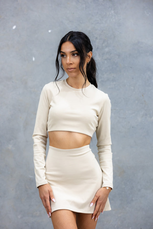 IVORY LONG SLEEVE CROP
